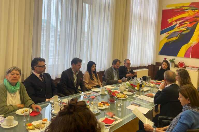 BRIDGING COMMUNITIES: LOCAL IMPACTS AND GLOBAL IDEAS FOR ISRAELI-PALESTINIAN PEACE DIALOGUE